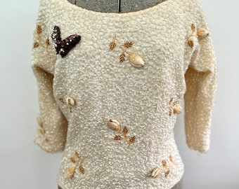 Vintage pale yellow wool sweater sequin beaded applique boat neck pullover cropped 1950s 1960s midcentury M Absolutely Smashing