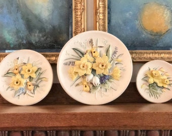 3 vintage Napco plates with hand painted daffodil relief design small medium large midcentury spring decor