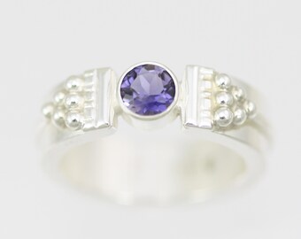 Eastern Tension Ring with iolite in Sterling Silver