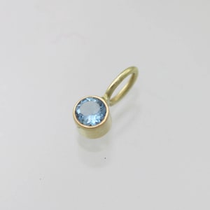 Aquamarine Drop Pendant 3mm in 14k Yellow Gold (pendant only)