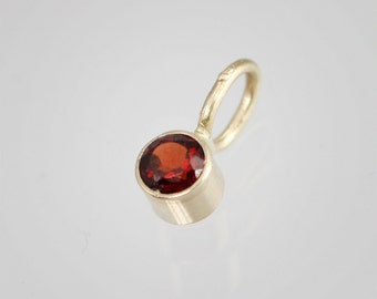 Garnet Drop Pendant 3mm in 14k Yellow Gold (pendant only)