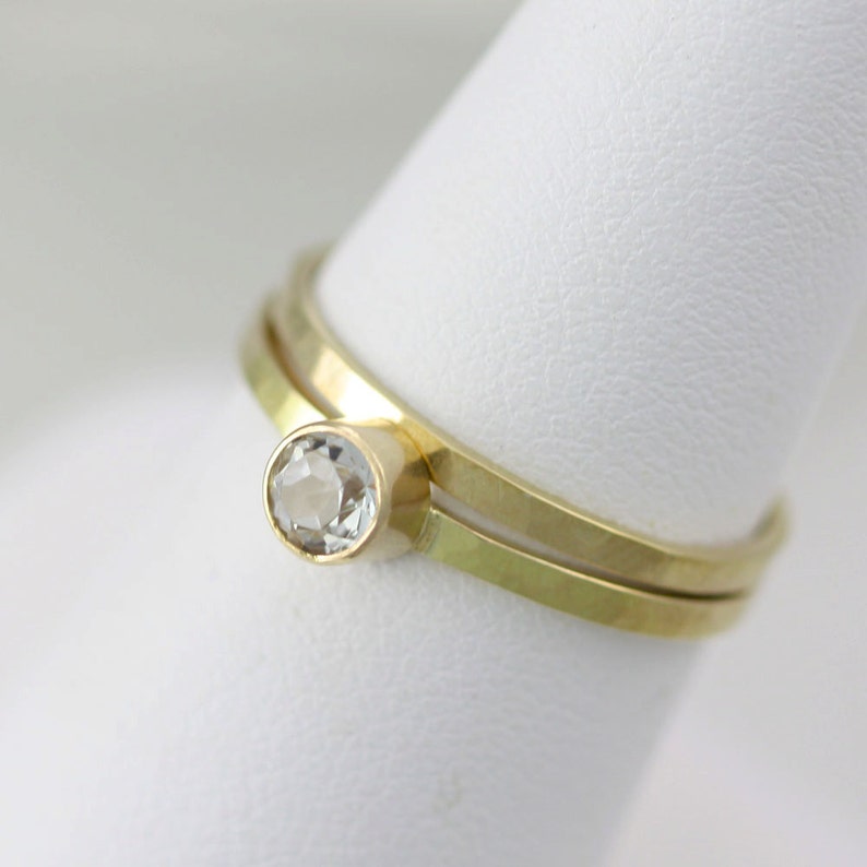 4mm Hammered Wedding Ring Set 14ky Gold with White Topaz
