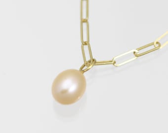 Oval Pink Pearl Necklace with a 2.5mm Elongated Cable Chain in 14ky Gold