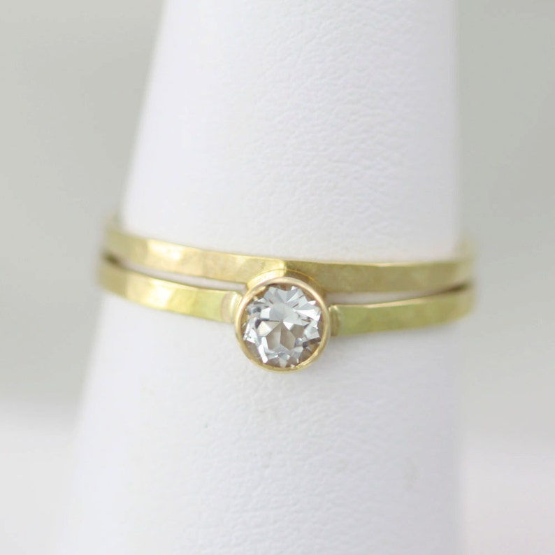 4mm Hammered Wedding Ring Set 14ky Gold with White Topaz