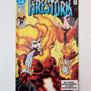 Może przedstawiać: Okładka komiksu Firestorm. Tytuł jest w kolorze niebieskim i białym. Okładka przedstawia muskularną postać z płomieniami i ognistą głową. Mniejszy obraz Firestorm znajduje się w lewym g&oacute;rnym rogu. Komiks ma numer 99.