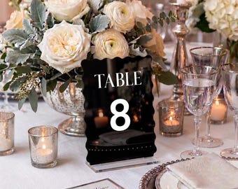 Black Acrylic Scalloped Table Numbers Modern Mirror Gold Wavy Shape Table Signs for Wedding Custom Event Signage