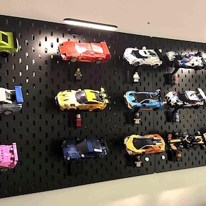 Speed Champions 2-way display mount for Ikea SKADIS