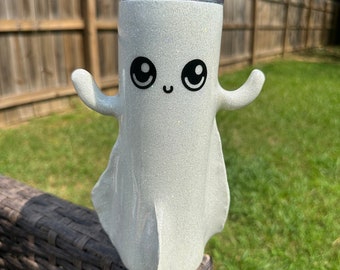 Spooky-Cute 3D Ghost Tumbler – Keep Your Chills and Thrills Intact!