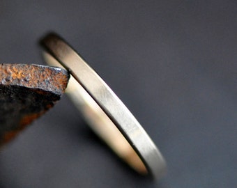 Hand Forged 14k Gold Ring Band: Simple Wedding Ring