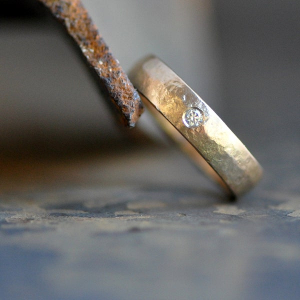 massief 14k gouden trouwring met flush set VS diamant, unisex ring band, verlovingsring, handgesmede gouden ring