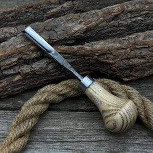Wood Carving Gouge with Palm Handle. Sharp Carbon Steel Blade, Ash Wood Handle. Woodworking Small Gouge. Forged Gouge for Detail Carving.