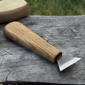 Bevel Edge Knife for Carving Wood. Hand-Forged Carbon 52100 Steel Blade. Ash Wood Handle. Beginners Knife for Geometric Carving, Whittling.