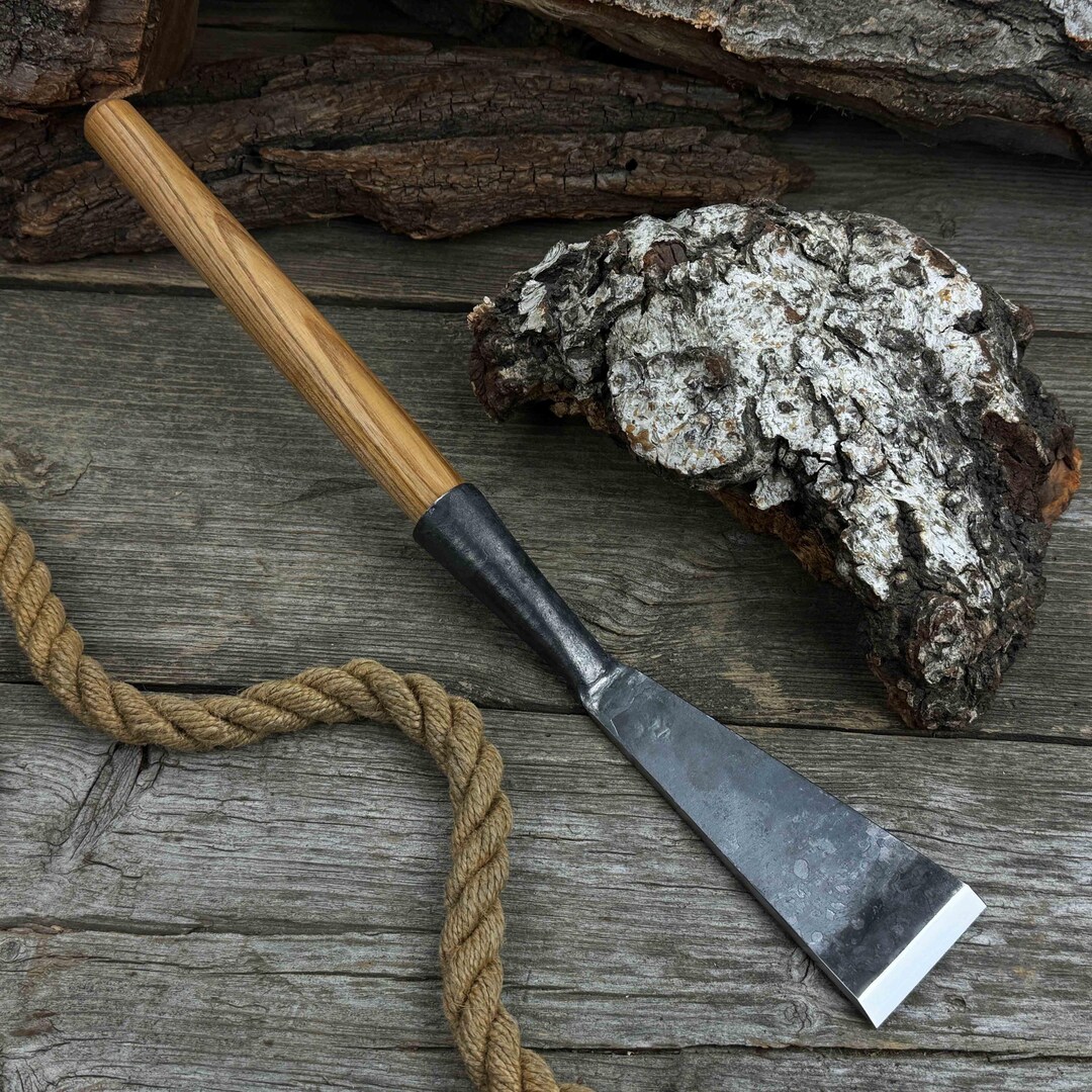 Carpenters Chisel for Woodworking. Sharp Carbon Steel Blade, Ash Wood ...