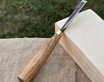 Carving Chisel for Wood Projects. Sharp Carbon Steel Blade, Ash Wood Handle. Geometric Carving Tool. Detail Carving Chisel for Beginners.