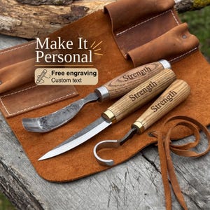 Set di 3 utensili personalizzati per intagliare cucchiai, composto da uncino e coltello Sloyd forgiati a mano e sgorbia curva.