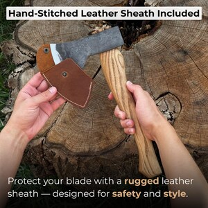 Mała siekiera do rzeźbienia w drewnie. Ostre ostrze. Kuta ręcznie z hartowanej stali węglowej 52100, ergonomiczna rękojeść jesionowa. Pochwa skórzana. Siekiera do rzeźbienia w kształcie łyżki. zdjęcie 5