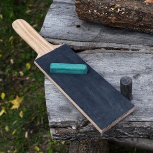 Asentador de cuero de 35,5 cm, tabla de afilar. Tabla de madera de roble. Incluye pasta de pulir. Afilado de cuchillos. Asentador de cuero. Asentador de una sola cara.