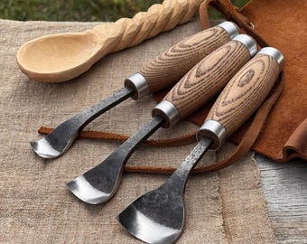 Hand-Forged Spoon Carving Gouges – Razor Sharp Carbon Steel Blades, Ergonomic Ash Handles, Leather Roll – Wood Carving Tools
