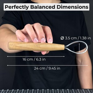 Lepel Carving Schorpioenmes. Vlijmscherp mes. Handgesmeed van 52100-koolstofstaal, ergonomisch essenhouten handvat, met leren schede. Houtsnijwerk. afbeelding 5