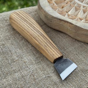 Forged Chip Carving Knife for Wood Projects. Sharp Carbon Steel Blade, Ash Wood Handle. Wood Carving Knife for Beginners. Detail Carving.