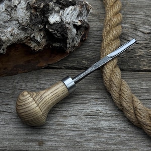 Small Wood Carving Gouge with Palm Handle. Sharp Carbon Steel Blade, Ash Wood Handle. Forged Gouge for Detail Carving. Woodworking Gouge.