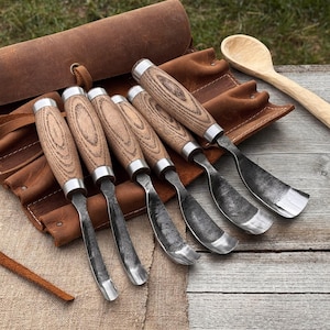6-Piece Hand-Forged Bent Gouge Set – Sharp 52100 Carbon Steel, Ergonomic Ash Handles, Leather Roll, Spoon & Bowl Carving Tools, Gift for Him