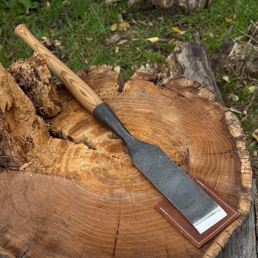 Timber Slick Chisel – 52100 Carbon Steel Blade, Ash Handle, Leather ...