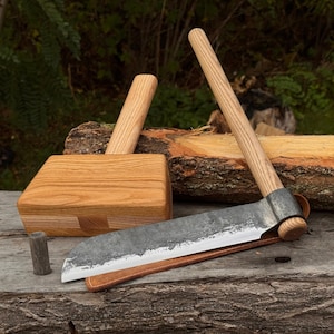 Splitting Froe and Wooden Mallet Set – Hand Forged Wood Splitter Tool for Bushcraft & Woodworking Projects