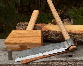 Splitting Froe and Wooden Mallet Set – Hand Forged Wood Splitter Tool for Bushcraft & Woodworking Projects