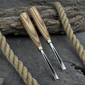 Set of 2 V-Parting Chisels. 52100 Carbon Steel Blades, Ash Wood Handles. Hand-Forged Chisels for Wood Carving. Chisels for Geometric Carving