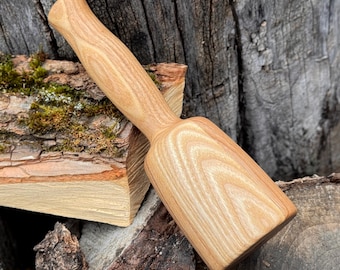 Small Wooden Mallet. Ergonomic Handle and Balanced Weight. Compact and Sturdy Mallet. Wood Carving Mallet. Woodworking Tool. Carpentry Tool