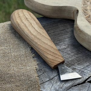 Chip Carving Knife for Beginners. Sharp Carbon Steel Blade, Ash Wood Handle. Hand Forged Detail Wood Carving Knife. Geometric Carving Knife.