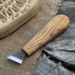 Chip Carving Knife for Beginners. Sharp Carbon Steel Blade, Ash Wood Handle. Hand Forged Detail Wood Carving Knife. Geometric Carving Knife.