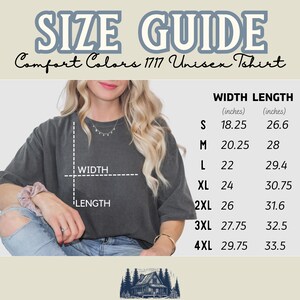 Op de afbeelding: Maattabel voor een unisex t-shirt in verschillende maten van S tot 4XL. De tabel toont de breedte- en lengtemaat in inches voor elke maat.
