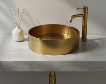 Poliertes Messing Gefäß mit Wasserhahn - Handgefertigtes modernes rundes Badezimmer-Becken - Luxus-Waschbecken aus goldenem Messing - Zeitgenössische Waschtisch-Waschbecken
