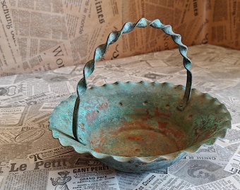 Small Copper Egg Basket: Patina Decor (6.89in)