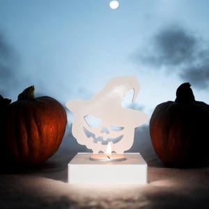 Witch Hat Pumpkin Candle Holder in Jesmonite – Spooky Jack-o&#39;-Lantern – Versatile Halloween Ambiance