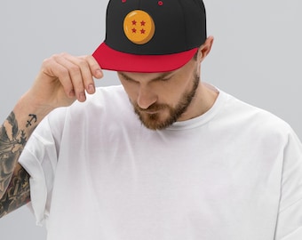 Gorra con cierre a presión con bola de cristal de Manga