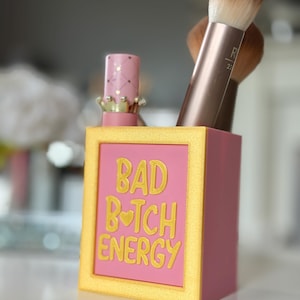 PLOUISE “Bad Bitch Energy” Makeup Brush Holder