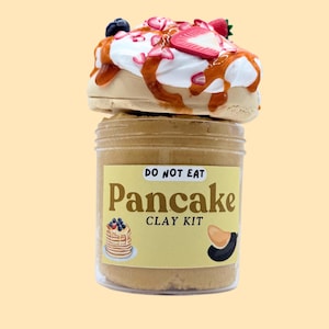 Kit Pancake Clay Slime : Slime nuage brun avec parfum de vanille et sirop