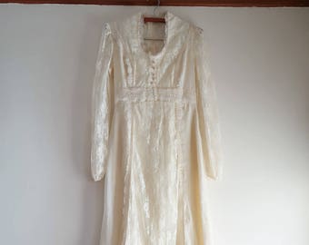 Vintage 70s ethereal boho Gunne Sax cream sheer lace wedding dress sz. XS / Small