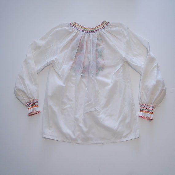 White Hungarian embroidered flower cotton blouse … - image 4