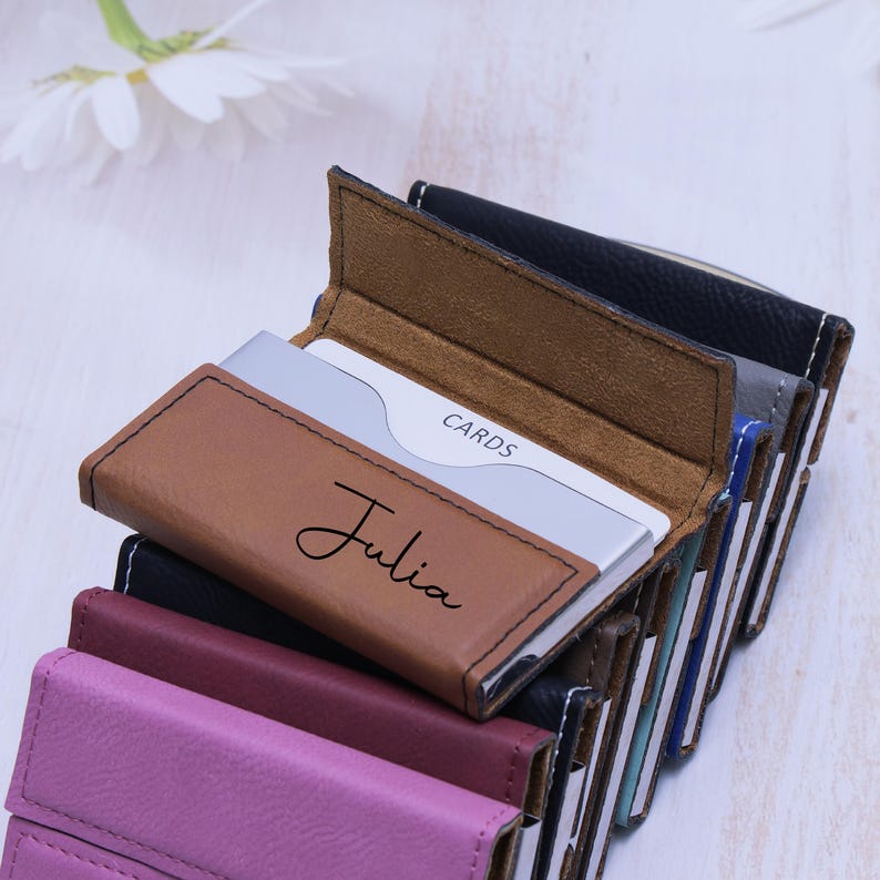 Leder Kartenhalter, Personalisierter Visitenkartenhalter, Monogramm Kartenhalter, Benutzerdefinierte Visitenkartenetui, Geschäftsgeschenk, Muttertagsgeschenk Bild 4