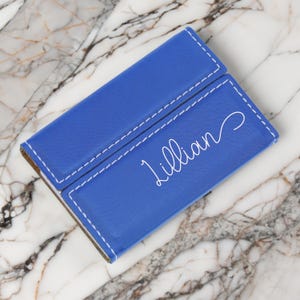 Leder Kartenhalter, Personalisierter Visitenkartenhalter, Monogramm Kartenhalter, Benutzerdefinierte Visitenkartenetui, Geschäftsgeschenk, Muttertagsgeschenk Bild 9