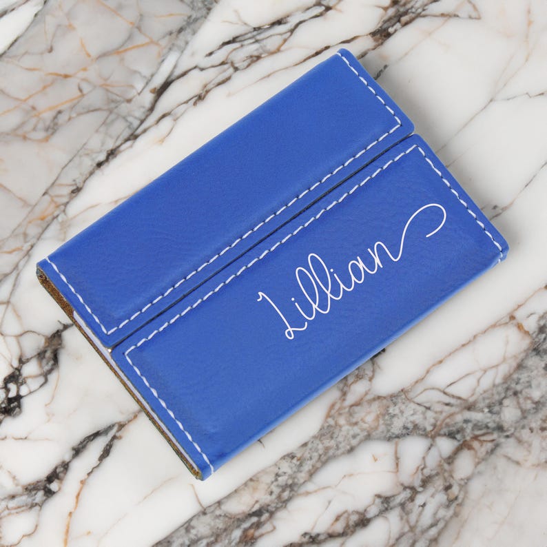 Leder Kartenhalter, Personalisierter Visitenkartenhalter, Monogramm Kartenhalter, Benutzerdefinierte Visitenkartenetui, Geschäftsgeschenk, Muttertagsgeschenk Bild 9