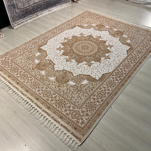 5X8 ft Beige Medallion Silk Rug, Turkish Silk Rug, Rug for Living Room, High Quality Silk Rug,Luxury Silk Rug, Anatolian Silk Rug,Home Decor