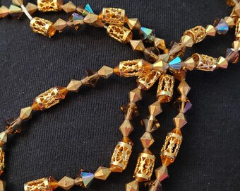Vintage amber and goldtone iridescent carnival glass crystal antique necklace or choker.