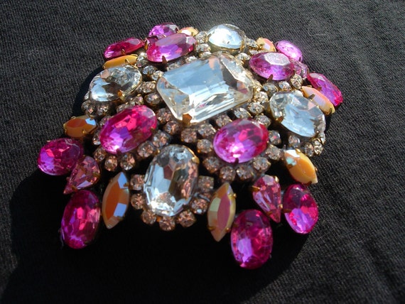 Vintage Pin or Brooch, Fuschia Pink Crystal - image 1
