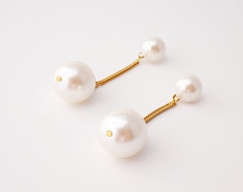 Vintage Faux Pearl Chain Drop Dangle Earrings, Pierced Earrings, Statement Earrings, Gold Tone Chain Earrings