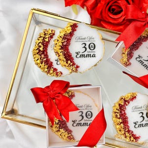 Anniversary Party Favors, Adult Birthday Magnet, Personalized 30th, 40th, 50th, 80th, 90th, 100th Birthday Party Favor, Birthday Gifts